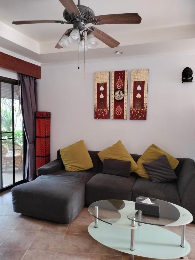Sai Rougn Apartment Patong Buitenkant foto