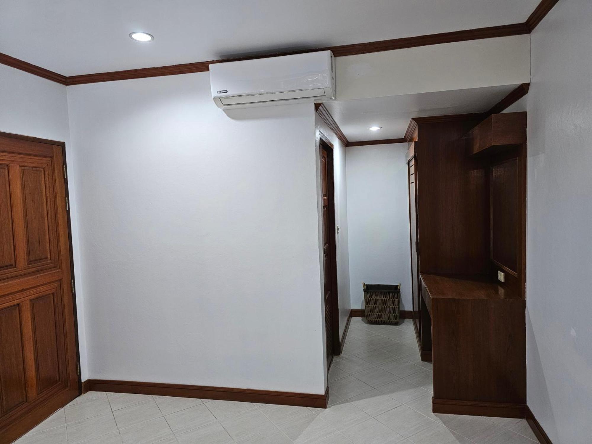 Sai Rougn Apartment Patong Buitenkant foto