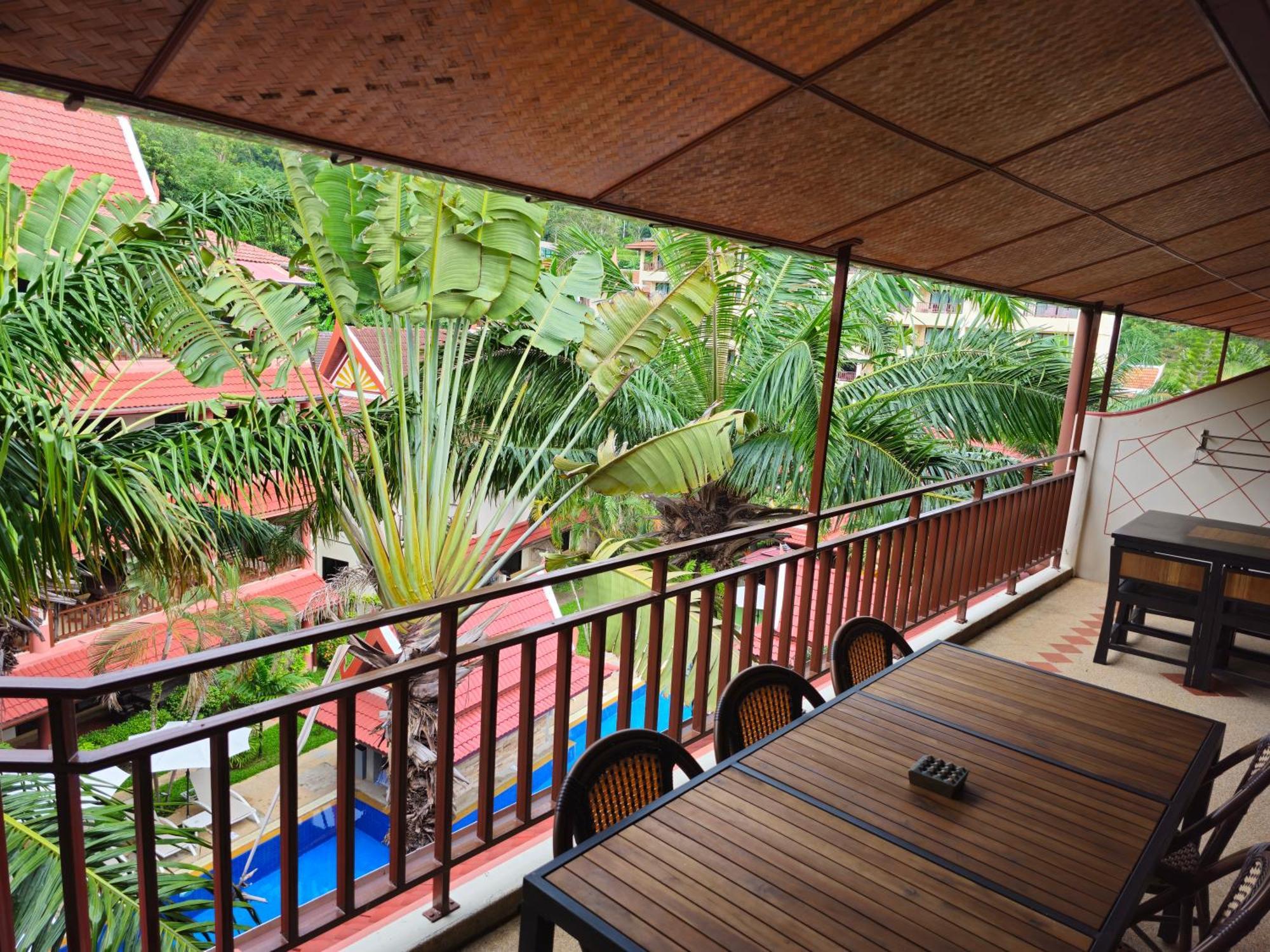 Sai Rougn Apartment Patong Buitenkant foto