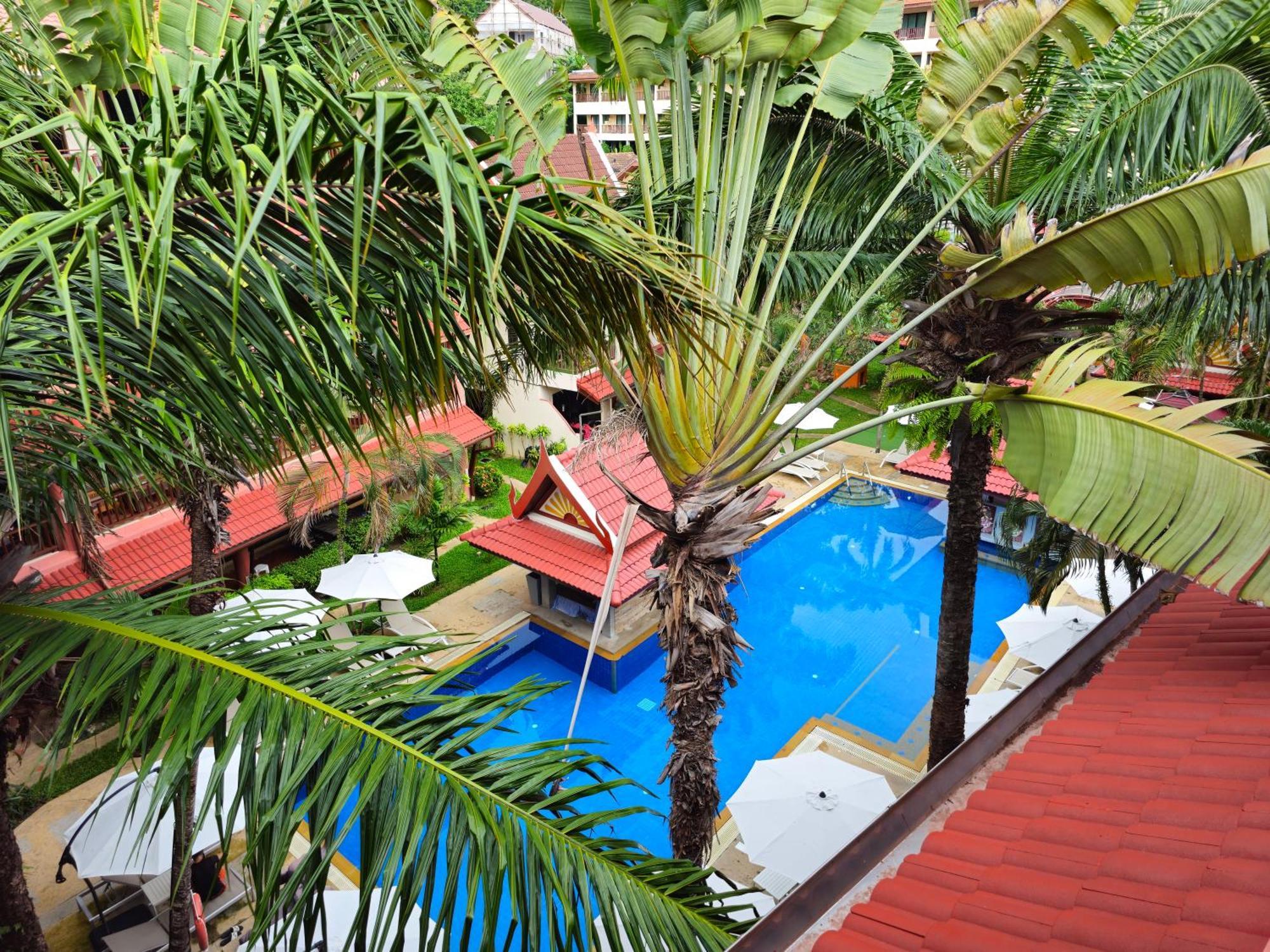 Sai Rougn Apartment Patong Buitenkant foto